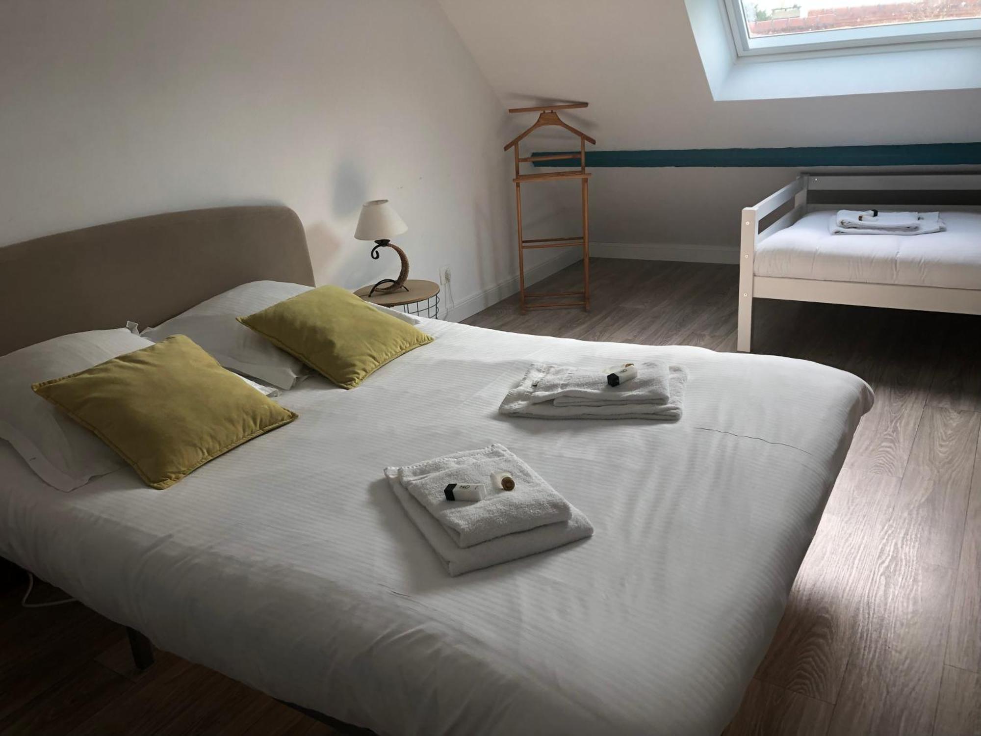 Maison Calme Avec Terrasse - Calypso Ouistreham Ngoại thất bức ảnh